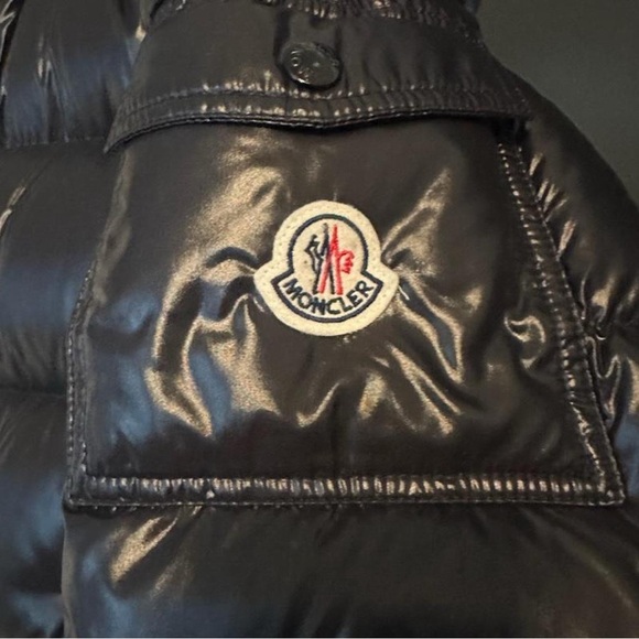 100% Authentic Black Moncler Maya puffer jacket Gently used in crisp condition. - Picture 3 of 6